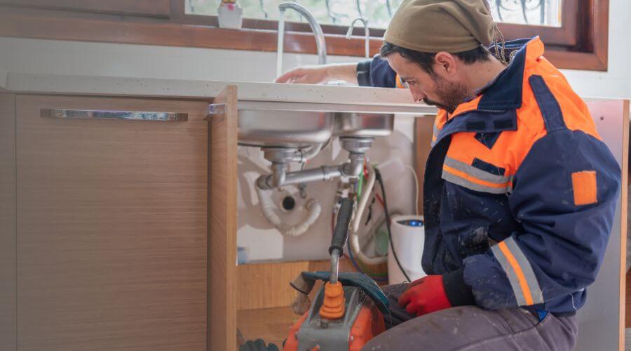 Professional septic tank pumping in Corunna, MI
